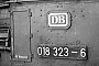 Maffei 5109 - DB "018 323-6"
05.10.1969 - Karlsruhe, Hauptbahnhof
Helmut H. Müller